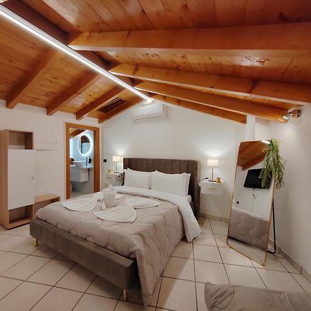 Vitti'S Home Verona 4 - Apartment Екстериор снимка
